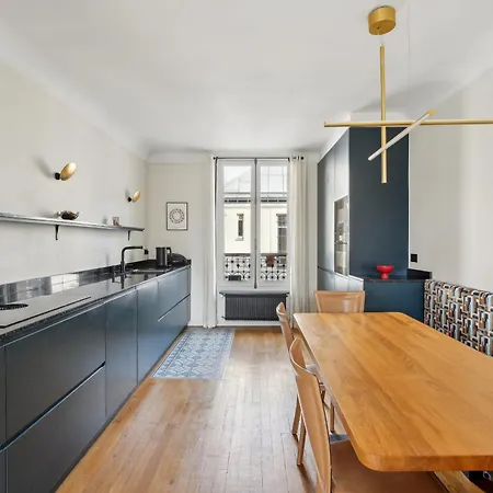 Chaillot - Luebeck Ii 2bdr Париж